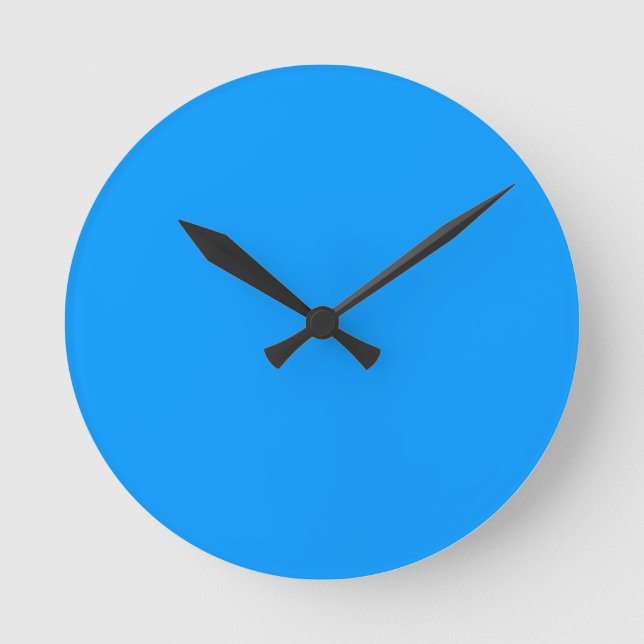 Horloge Ronde Couleur solide clair moyen bleu clair (Recto)