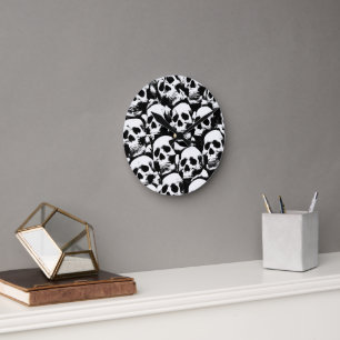 Horloge Ronde crâne humain déplaisant motif horreur gothique art