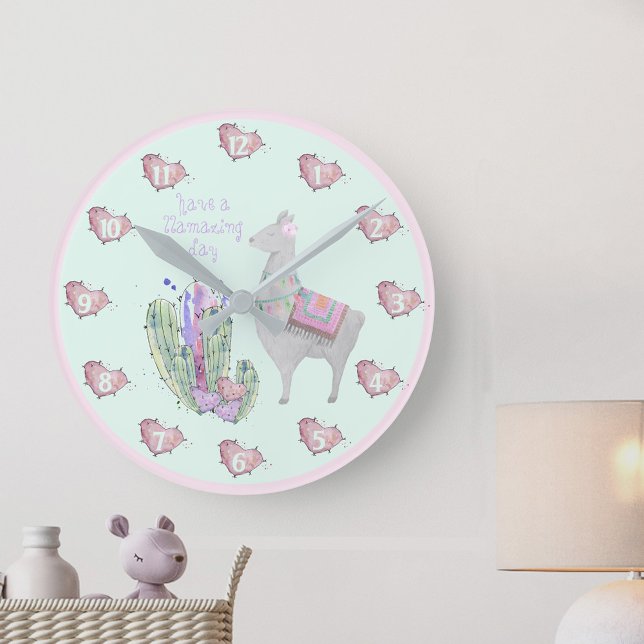 Horloge Ronde Cute Llama Cactus Coeurs - Avoir une journée de fl (Cute llama clock for the nursery or kids bedroom, wishing them a llamazing day)