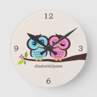 Deux Pink et Blue Owl