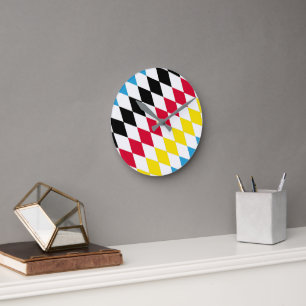 Horloge Ronde Drapeau bavarois diamant noir rouge jaune bleu mot