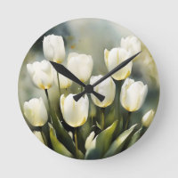 Élégante bande de tulipes blanches dans un jardin