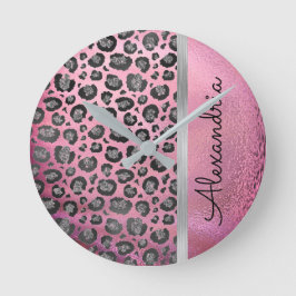 Horloge Ronde Empreinte de léopard Glittery sur brillant rose ch