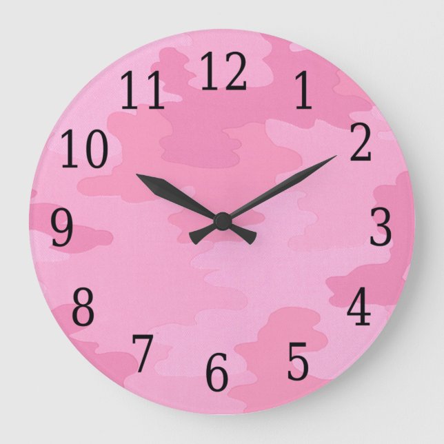 Horloge ronde en camouflage rose (Recto)