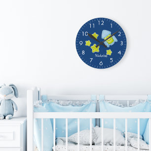 Horloge Ronde Étoiles et pouponnière de roquette Monogramme