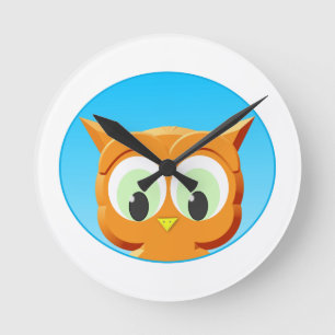 Horloge Ronde Face D'Une Petite Chouette