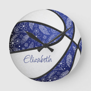 Horloge Ronde fille bleue blanche bohème motif plumes basket-bal