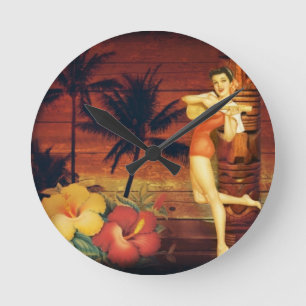 Horloge Ronde fille hawaïenne tropicale de poteau de totem de