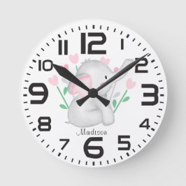 Horloge Ronde Filles personnalisées Coeurs Elephant Nursery Room