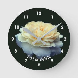 Horloge Ronde Fleur de rose jaune personnalisée en fleurs