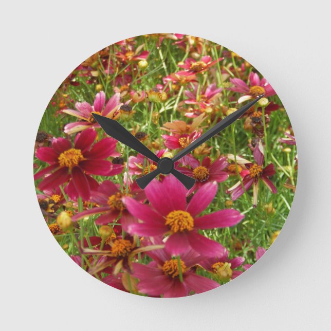Horloge Ronde Fleurs de marguerite rose et jaune brillantes (Recto)