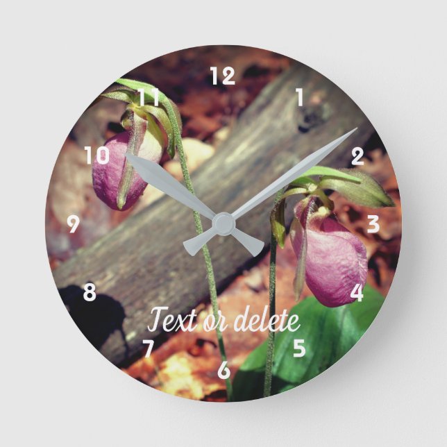 Horloge Ronde Fleurs d'orchidées de chlipper rose boisé (Recto)