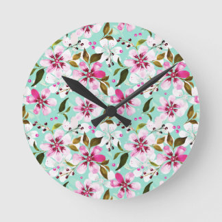 Horloge Ronde Fleurs roses luxuriantes sur l'artisanat floral aq