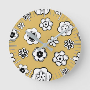 Horloge Ronde Flower Garden in Light Mustard Yellow