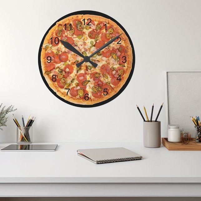 Horloge Ronde Fun Pizza Pepperoni Junk Food Cuisine (Créateur téléchargé)