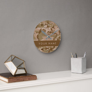 Horloge Ronde Galets de camouflage du désert, Votre nom, Personn