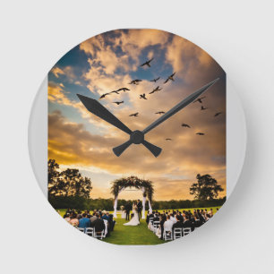 Horloge Ronde Gardiens Silencieux : Faucons du Vent