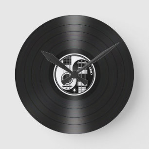 Horloge Ronde Graphique blanc et noir de vinyle de guitares de