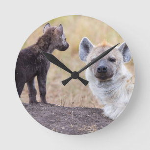 Horloge Ronde Hyena avec jeune