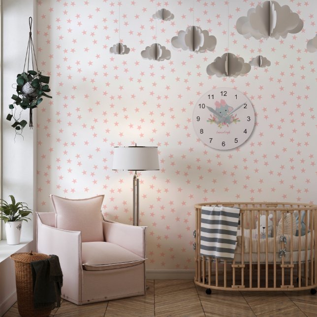 Horloge Ronde Joli éléphant bébé fille Monogramme (Créateur téléchargé)