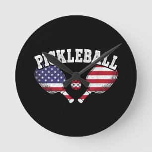 Horloge Ronde Joueur de basket-ball américain Vintage Pickle Bal