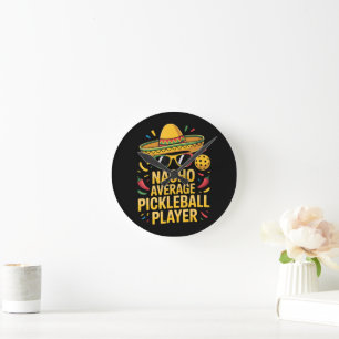 Horloge Ronde Joueur de pickleball moyen nacho