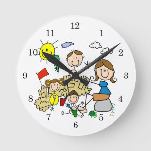 Horloge Ronde Le bâton figure l'amusement de plage de famille