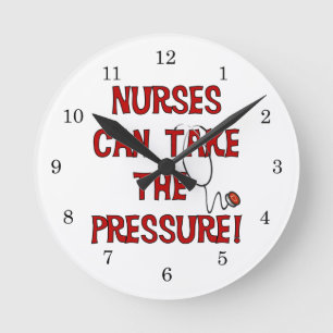 Horloge Ronde Les infirmières peuvent prendre la pression