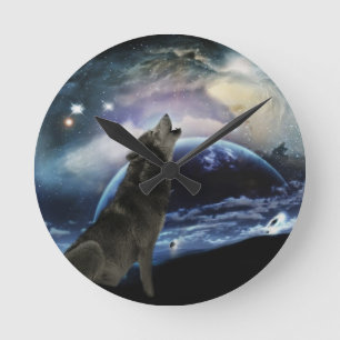 Horloge Ronde Loup hurlant à la lune