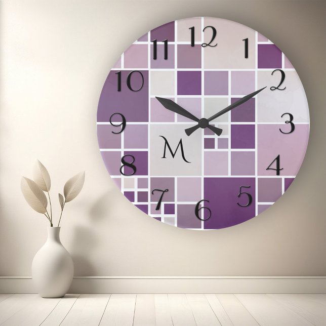 Horloge Ronde Mauve Checkered Pattern Monogram Wall Clock (Wall clock with a checkered tile pattern with a subtle watercolor effect in mauve, purple and lilac)