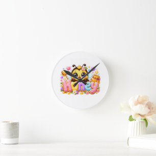 Horloge Ronde Mignonne Abeille Miel Nom Pastel Rose Étincelant B
