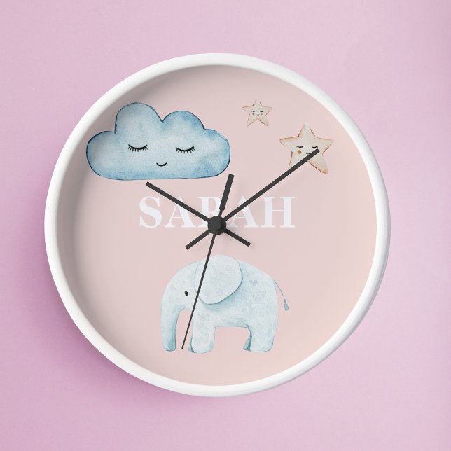 Horloge Ronde Moderne Pastel Rose & Bleu Nom de l'enfant (Créateur téléchargé)