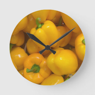 Horloge Ronde motif de légume de paprika jaune