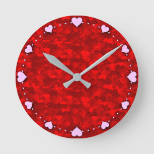Horloge Ronde Motif de texture de coeurs d'amour rouge romantiqu