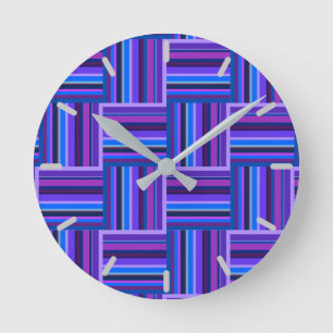 Horloge Ronde Motif de tissage à rayures bleues et violettes