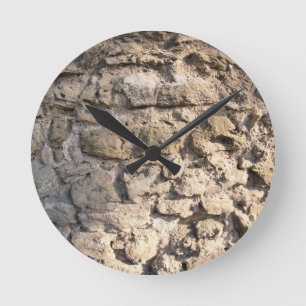 Horloge Ronde Mur en pierre des grandes pierres rugueuses grises