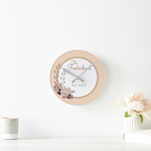 Horloge Ronde Nom de famille élégant Aquarelle Floral