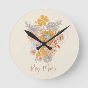 Horloge Ronde Nom personnalisé Floral Boho Nursery