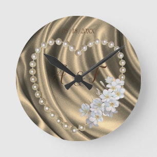 Horloge Ronde Or, vert, ivoire, bleu, soie et perles