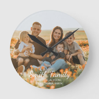 Horloge Ronde Photo de famille personnalisée avec des noms perso