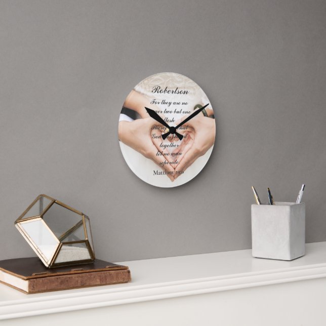 Horloge Ronde Photo de mariage avec Écriture chrétienne (Bureau)