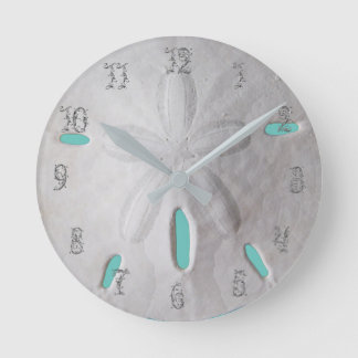 Horloge Ronde Plage de sable fin bleu turquoise