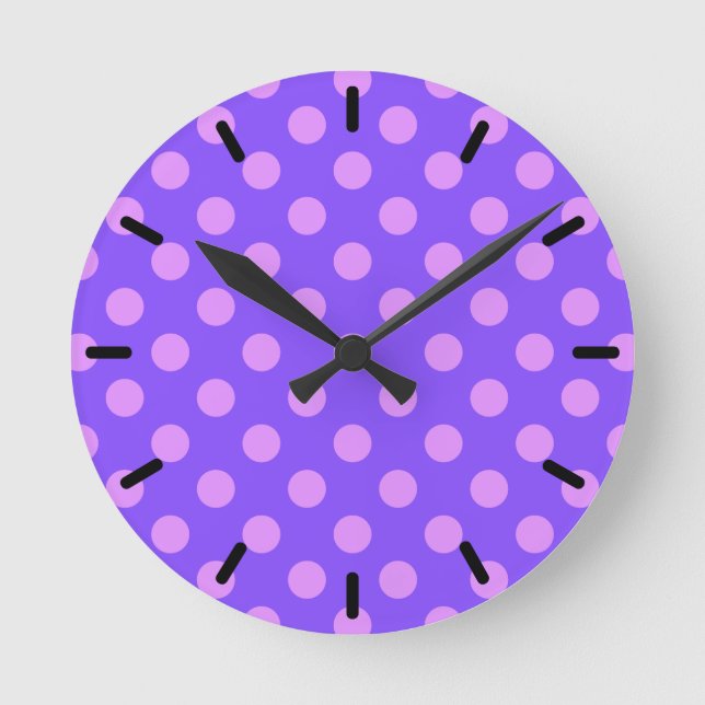 Horloge Ronde Pois Lilac sur periwinkle (Recto)