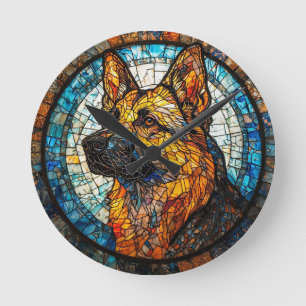 Horloge Ronde Portrait de chien en vitrail coloré