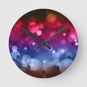 Horloge Ronde Rouge, violet, bleu et Brown Abstrait Bokeh Design