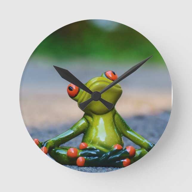 HORLOGE RONDE ***SILLEMENT LITTLS FROG*** FERMER (Recto)