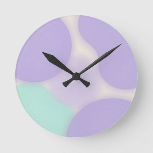 Horloge Ronde Tache de lavande pastel Abstrait biologique
