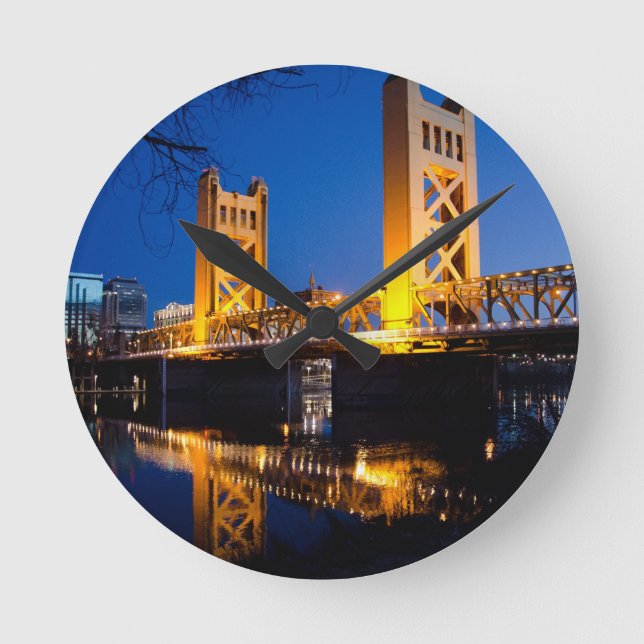 Horloge Ronde Tower Bridge - Sacramento, CA (Recto)