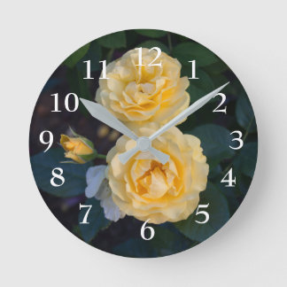 Horloge Ronde Trio de Roses
