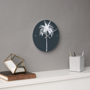 Horloge Ronde Tropical Palm Tree Grey Élégant Moderne